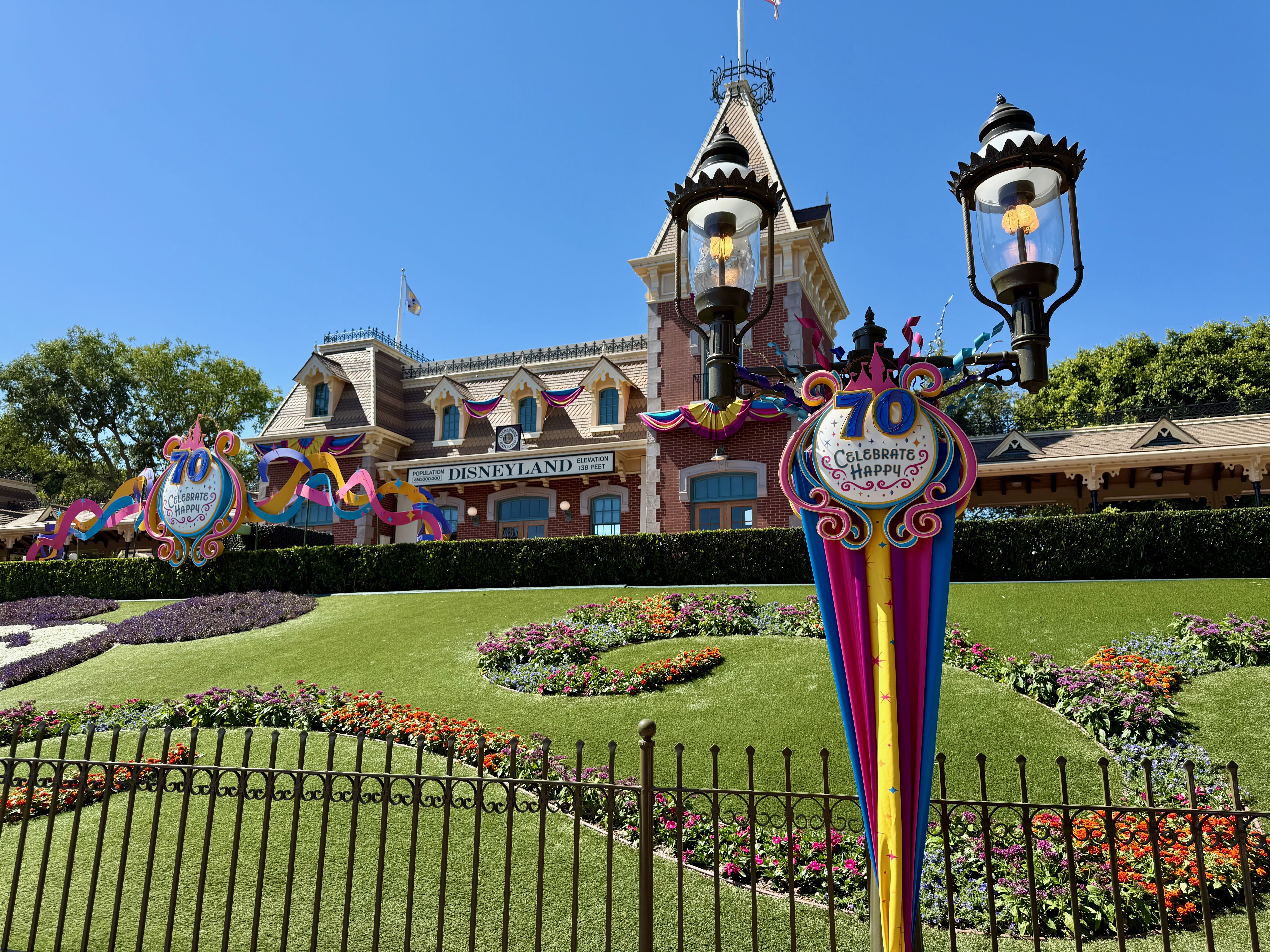 adsf asdf asdf adsf adsf asdf